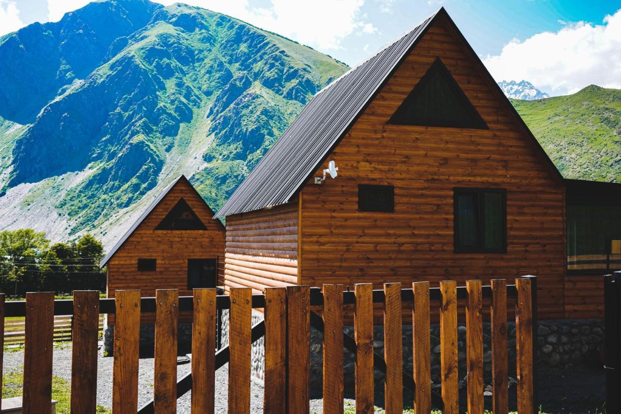 Traveler'S Cottages In Kazbegi Εξωτερικό φωτογραφία