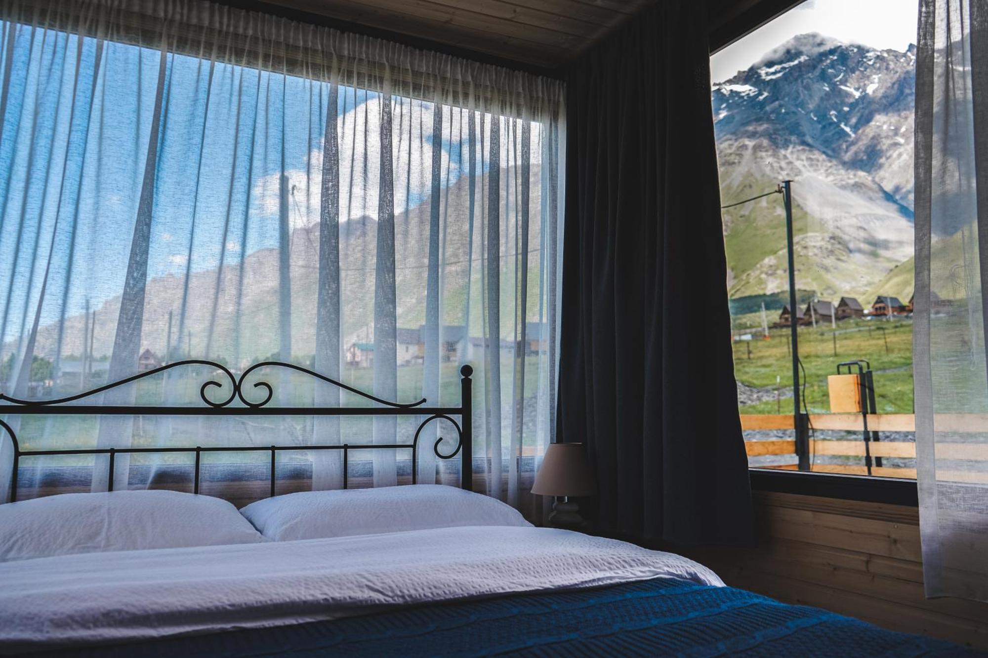 Traveler'S Cottages In Kazbegi Εξωτερικό φωτογραφία